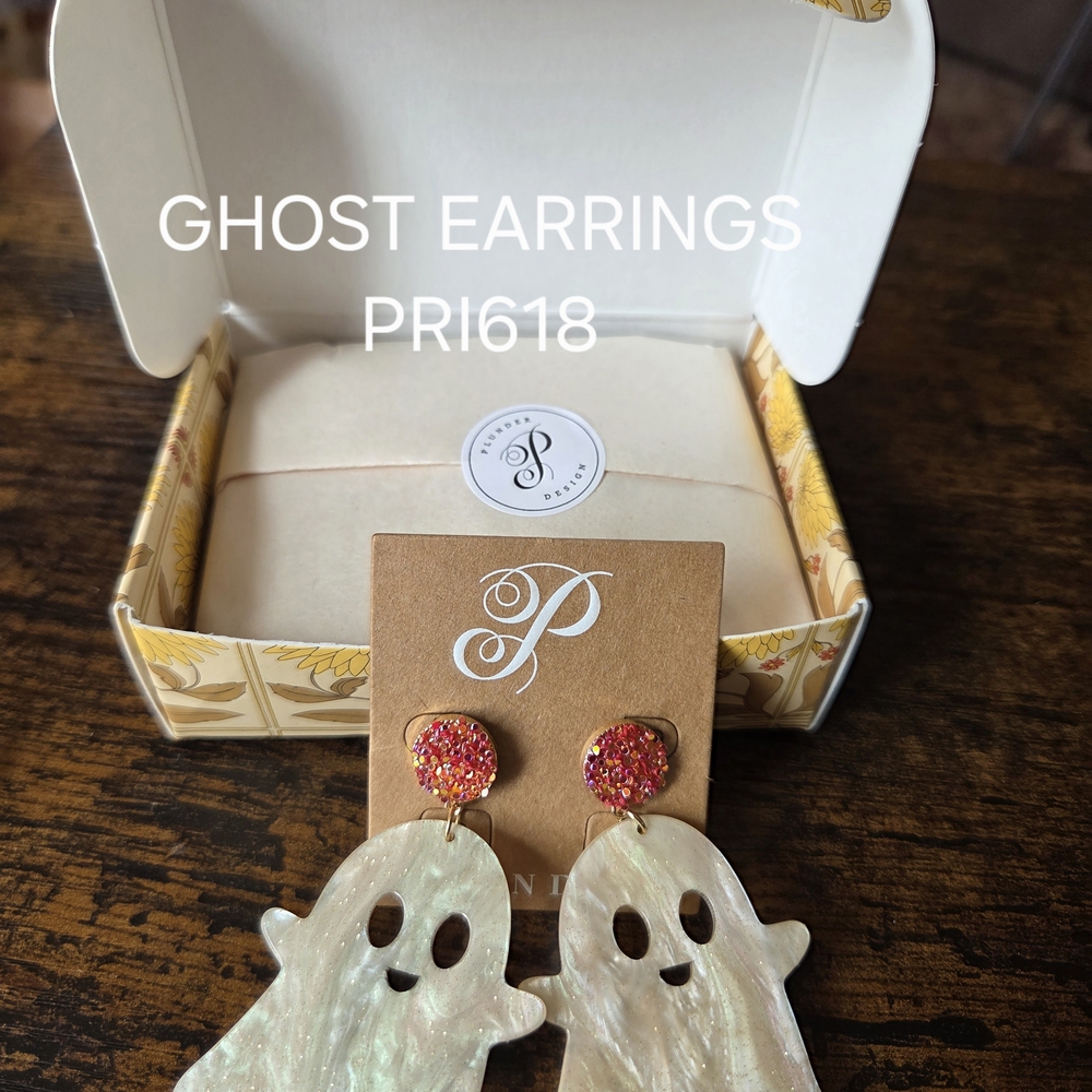 Plunder Ghost Earrings in Ivory and Pink